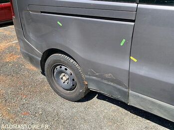 Микроавтобус, Пассажирский фургон Renault TRAFIC: фото 5 Микроавтобус, Пассажирский фургон Renault TRAFIC: фото 5
