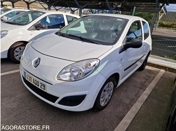 Легковой автомобиль RENAULT