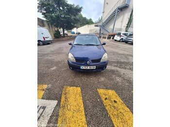 Хэтчбек RENAULT