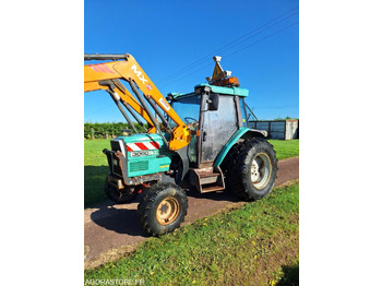Трактор MASSEY FERGUSON 1000 series