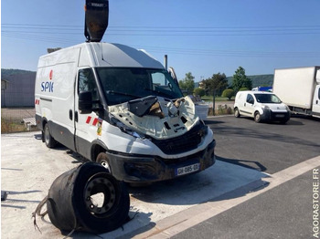 Лёгкий коммерческий автомобиль IVECO Daily 50c18