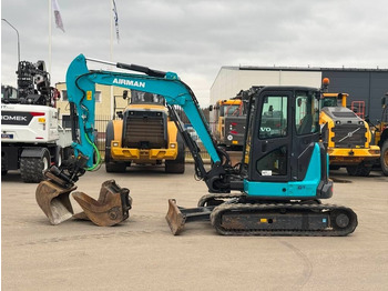 : фото в шапке страницы