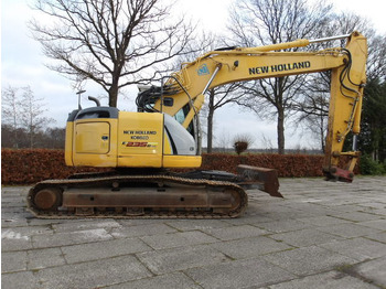 Гусеничный экскаватор NEW HOLLAND