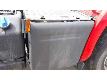 : фото в шапке страницы