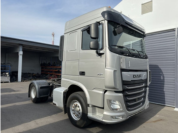 Тягач DAF XF 530