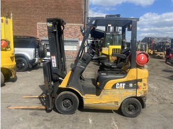 Газовый погрузчик CATERPILLAR GP