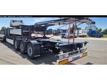 Полуприцеп-контейнеровоз/ Сменный кузов KRONE SDC