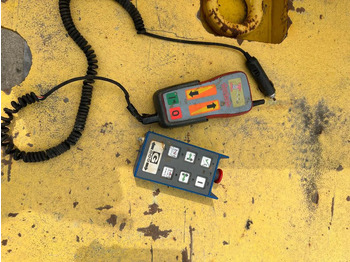 Низкорамный полуприцеп Goldhofer 3 AS GESTUURD REMOTE CONTROLE 1,2 M EXTENDABLE: фото 4