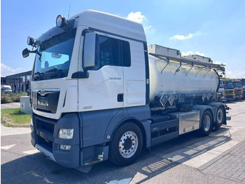 Ассенизатор MAN TGX 26.560