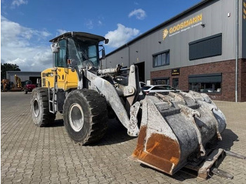 Колёсный погрузчик Komatsu WA 250-5: фото 5