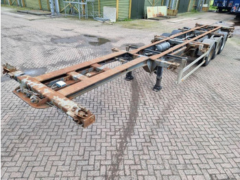 Полуприцеп-контейнеровоз/ Сменный кузов NETAM-FRUEHAUF