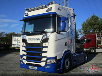 Тягач SCANIA S 500
