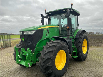 Трактор JOHN DEERE 7230R
