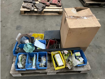 Кормоуборочный комбайн CLAAS