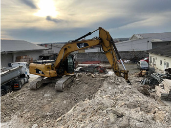 Гусеничный экскаватор CATERPILLAR 324DL