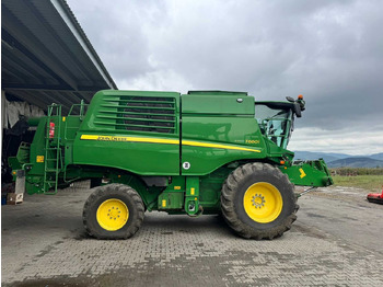 Зерноуборочный комбайн JOHN DEERE T660