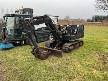 Экскаватор