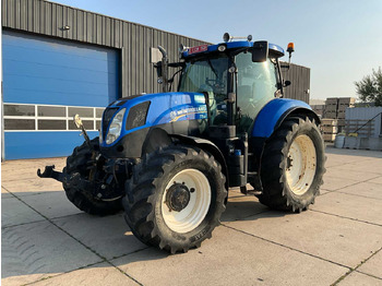 Трактор NEW HOLLAND T7