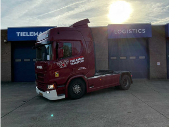 Грузовик SCANIA R 450