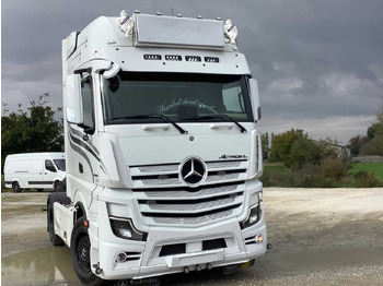 Грузовик MERCEDES-BENZ Actros