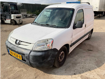Лёгкий коммерческий автомобиль PEUGEOT Partner