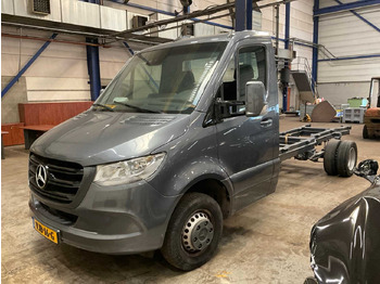 Лёгкий коммерческий автомобиль MERCEDES-BENZ Sprinter