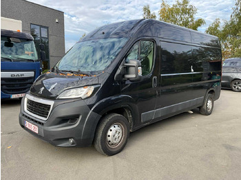 Лёгкий коммерческий автомобиль PEUGEOT Boxer