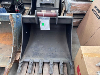 Колёсный погрузчик YANMAR