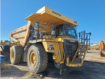 Карьерный самосвал KOMATSU HD605