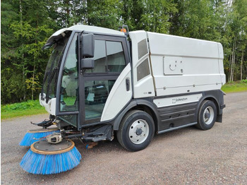 Подметально-уборочная машина JOHNSTON CN 401: фото 3