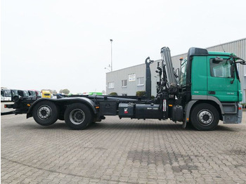 Крюковой мультилифт, Автоманипулятор Mercedes-Benz 2536 L Actros 6x2, Kran Hiab 122 BS-2, Multilift: фото 2