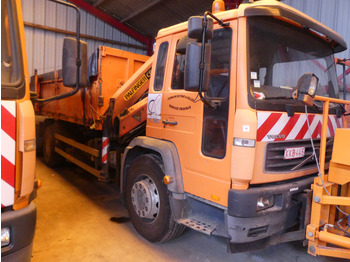 Грузовик бортовой/ Платформа VOLVO FL6