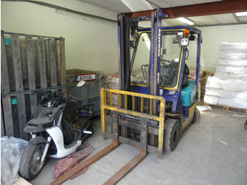 Вилочный погрузчик KOMATSU