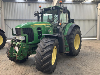 Трактор JOHN DEERE 7530