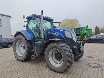 Трактор NEW HOLLAND T7.200