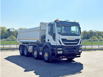 Самосвал IVECO Stralis 460