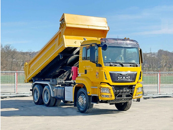 Самосвал MAN TGS 33.440