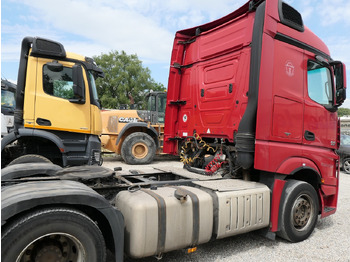 Mercedes Benz Actros 1845 в лизинг Mercedes Benz Actros 1845: фото 5 Mercedes Benz Actros 1845 в лизинг Mercedes Benz Actros 1845: фото 5