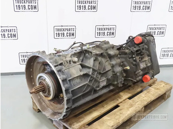 : фото в шапке страницы