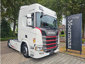 Тягач SCANIA R 450