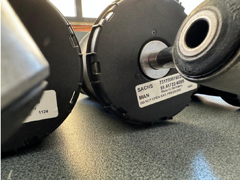 Подвеска кабины CAB SUSPENSION ON FRAME (FRONT-REAR) MAN TGS: фото 3 Подвеска кабины CAB SUSPENSION ON FRAME (FRONT-REAR) MAN TGS: фото 3