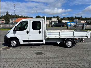Малотоннажный бортовой грузовик, Грузопассажирский фургон Fiat Ducato Brygadówka Doka 7-miejsc + Skrzynia: фото 2 Малотоннажный бортовой грузовик, Грузопассажирский фургон Fiat Ducato Brygadówka Doka 7-miejsc + Skrzynia: фото 2
