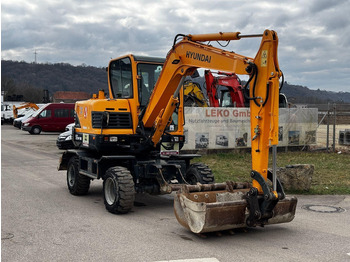 Колёсный экскаватор HYUNDAI