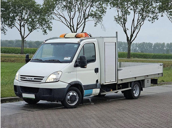 Грузовик бортовой/ Платформа IVECO Daily