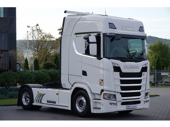 Тягач SCANIA S 450