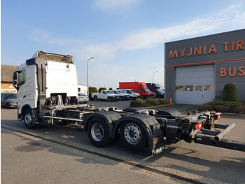 Грузовик-шасси Volvo FH 460 EURO 6 BDF SWAP CHASSIS + TRAILER FLIEGL TWP180: фото 3 Грузовик-шасси Volvo FH 460 EURO 6 BDF SWAP CHASSIS + TRAILER FLIEGL TWP180: фото 3