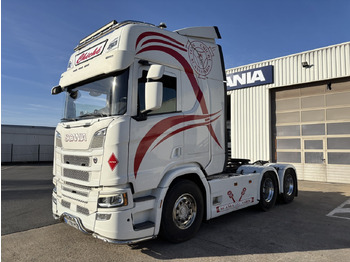 Тягач SCANIA R 500