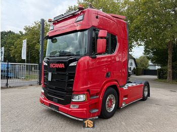 Тягач SCANIA R 650