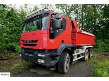 Самосвал Iveco Trakker: фото 1