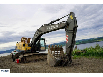 Экскаватор VOLVO EC240CL
